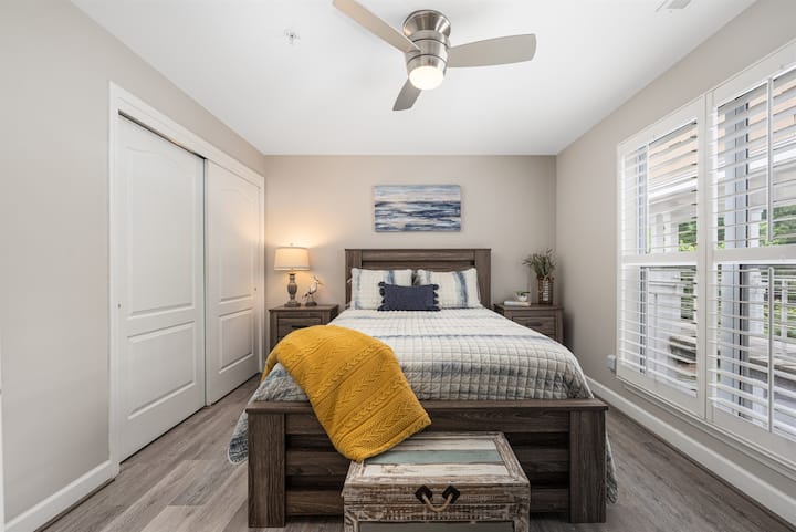 View of the Queen Bedroom