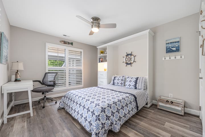Murphy Bedroom doubles as an office