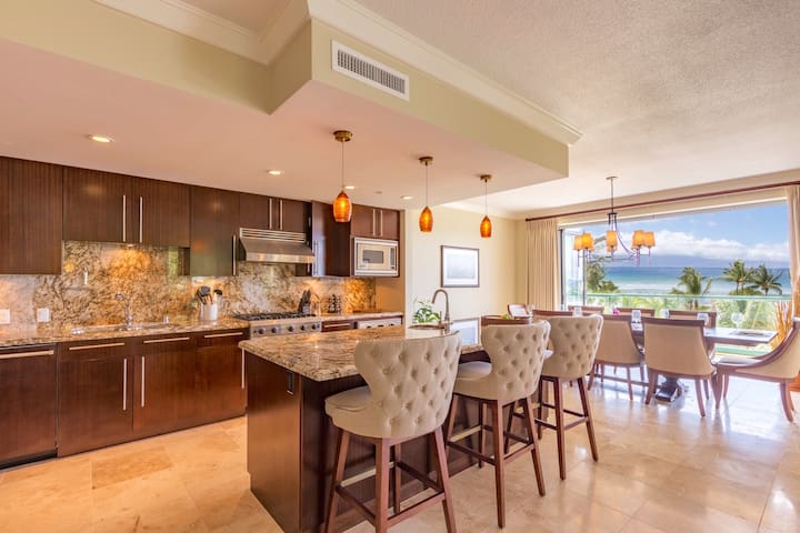 Maui Resort Rentals: Honua Kai Oceanfront 4BR gallery image 5