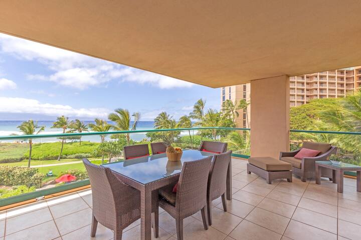 Maui Resort Rentals: Honua Kai Oceanfront 4BR gallery image 2