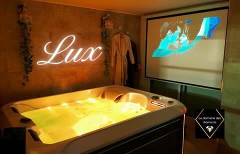 Lux, private Valenciennes SPA, cinema-spa