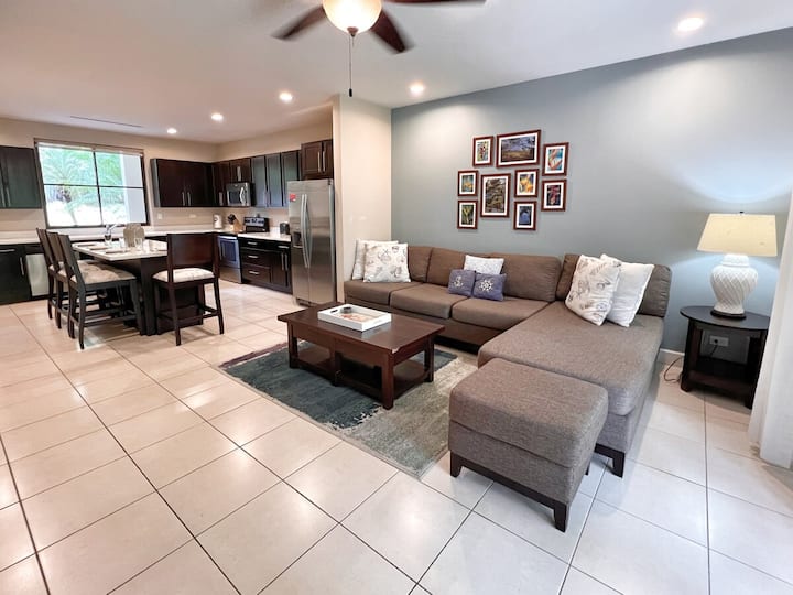 Ground Floor - Walkout To Pools - Shaded Patio - Playa Hermosa