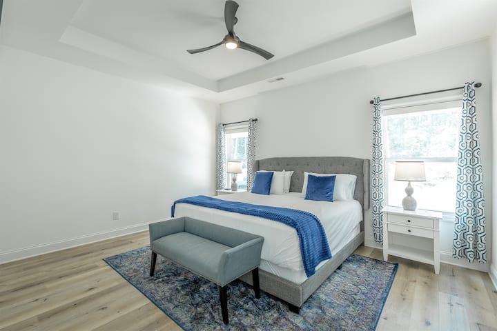 חדר שינה 1 חדר שינה ראשי - מיטת קינג