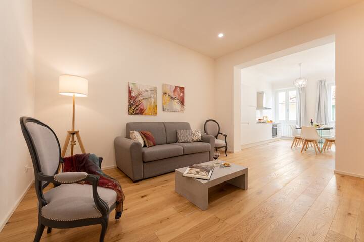 Accademia – Flo Apartments gallery image 2