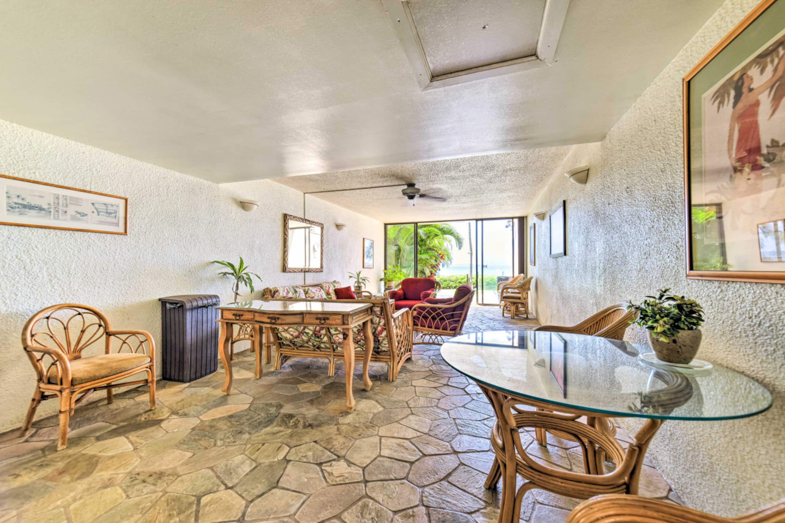 Condo in Wailuku · ★4.76 · 1 bedroom · 2 beds · 1 bath - Image 43