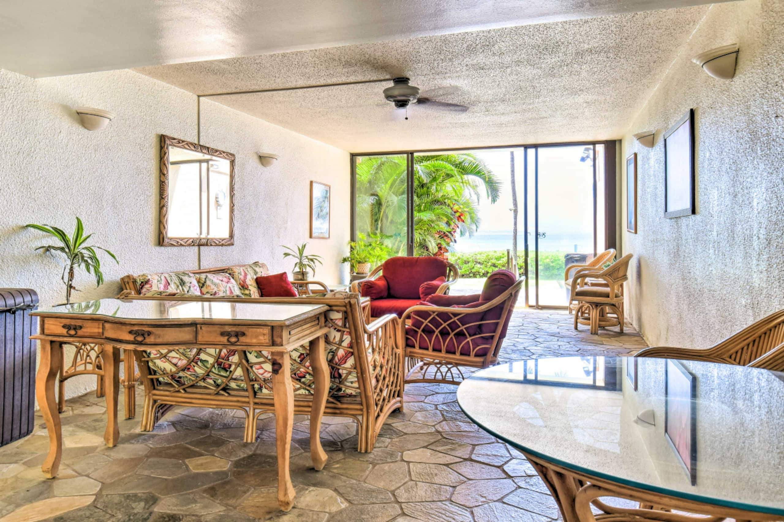 Condo in Wailuku · ★4.76 · 1 bedroom · 2 beds · 1 bath - Image 45