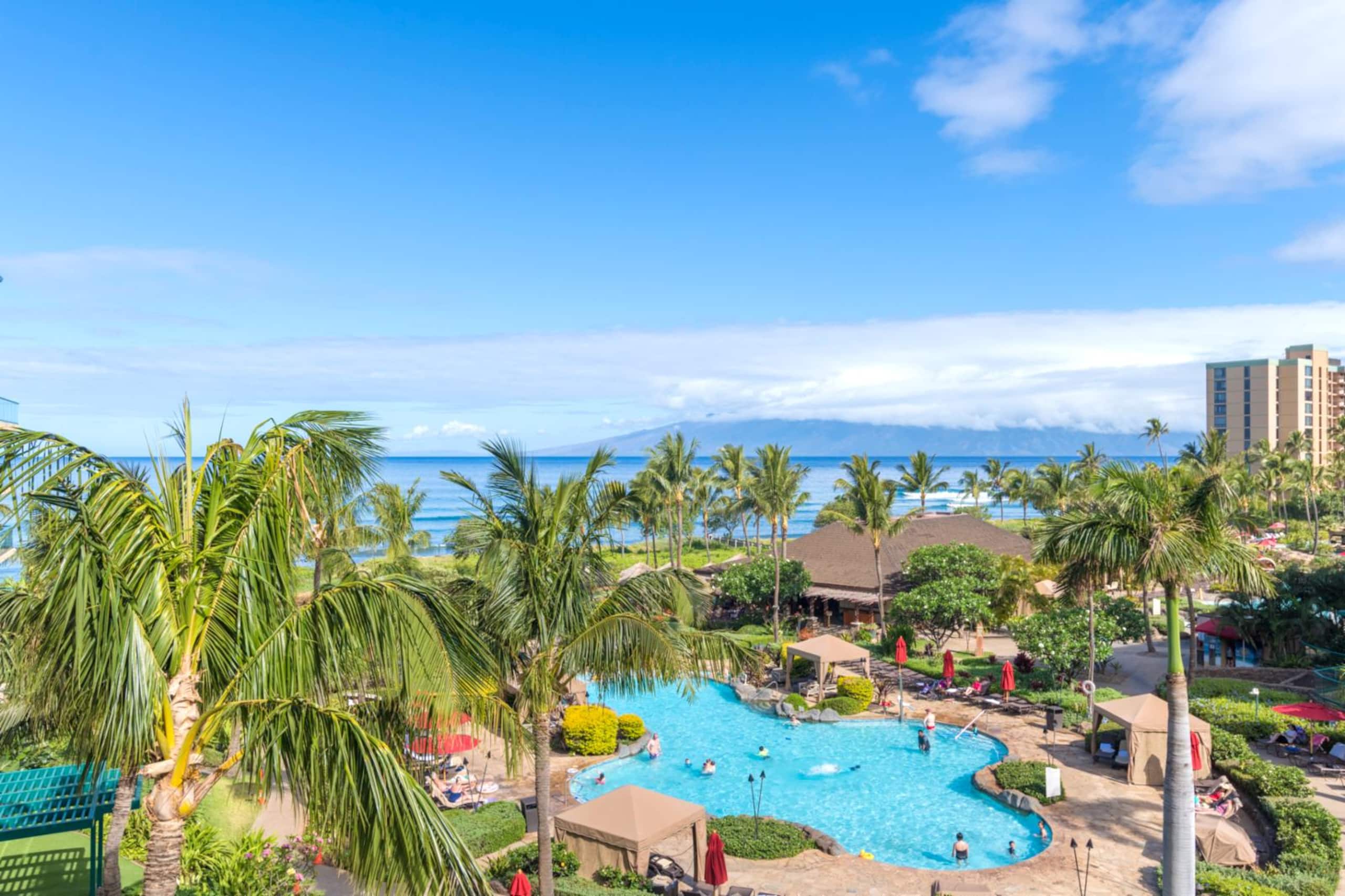 Condo in Lahaina · ★4.83 · 2 bedrooms · 3 beds · 2 baths - Image 35