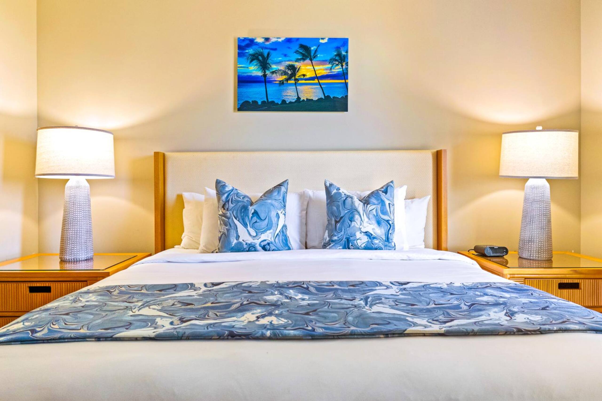 Condo in Lahaina · ★4.83 · 2 bedrooms · 3 beds · 2 baths - Image 27