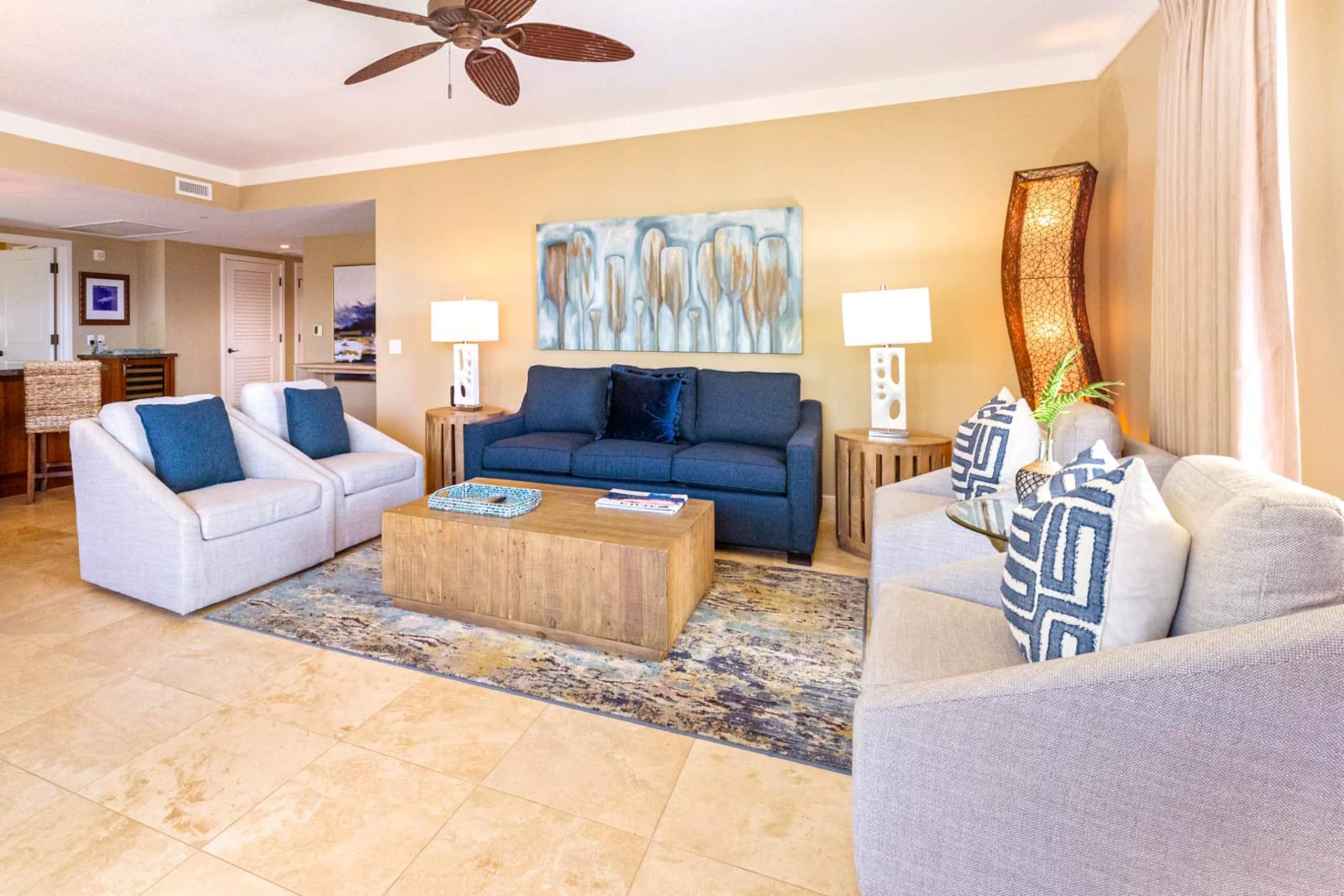 Condo in Lahaina · ★4.83 · 2 bedrooms · 3 beds · 2 baths - Image 11