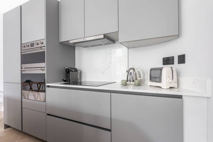 Dorset Square II by onefinestay gallery image 5