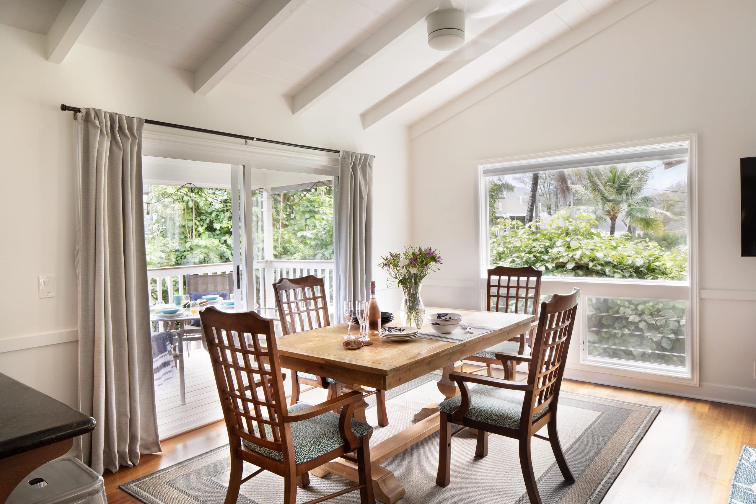 Home in Hanalei · ★4.83 · 3 bedrooms · 4 beds · 3.5 baths - Photo 7