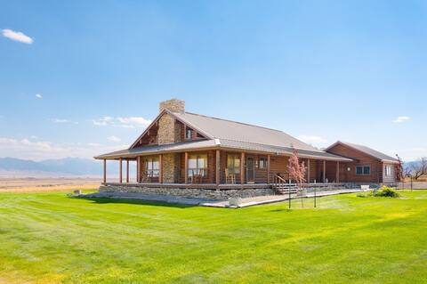 Madison Overlook Cabin: Open for Christmas!
