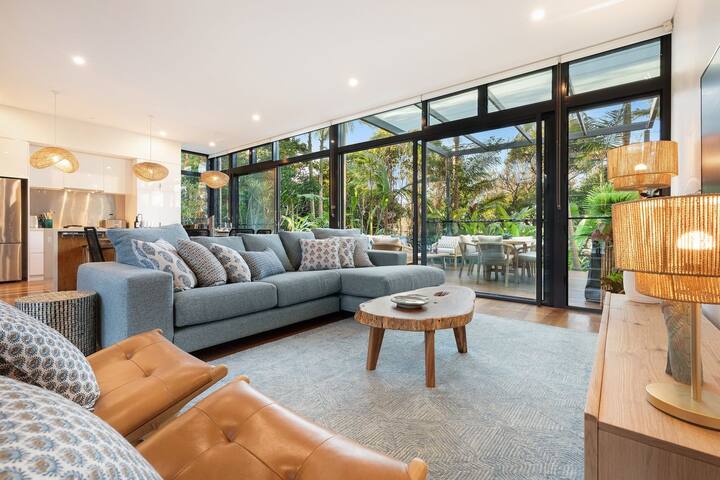 Byron Beachside Bliss – with pool & beach access gallery image 3