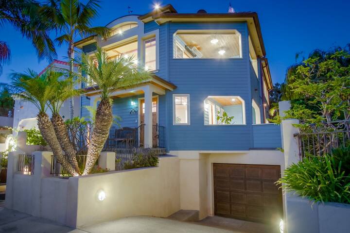 Tidewater | 4BR Oceanview Home w/ Rooftop Deck gallery image 2
