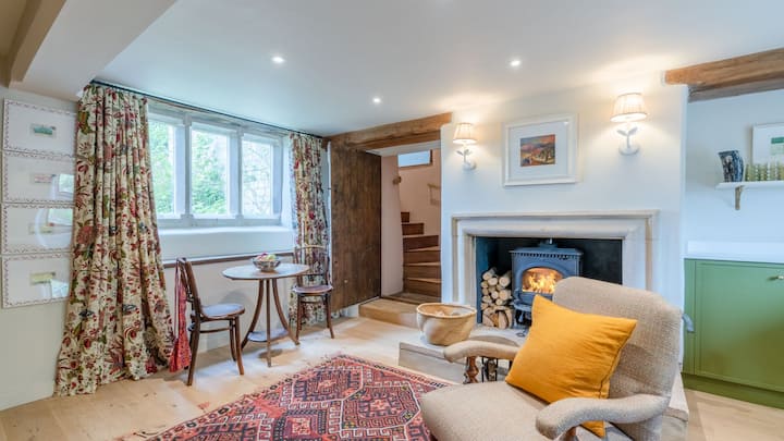 Locks Cottage In The Painswick Valley - Painswick