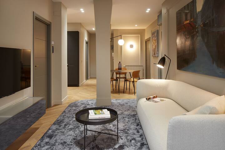 Azoka Suite by FeelFree Rentals gallery image 5