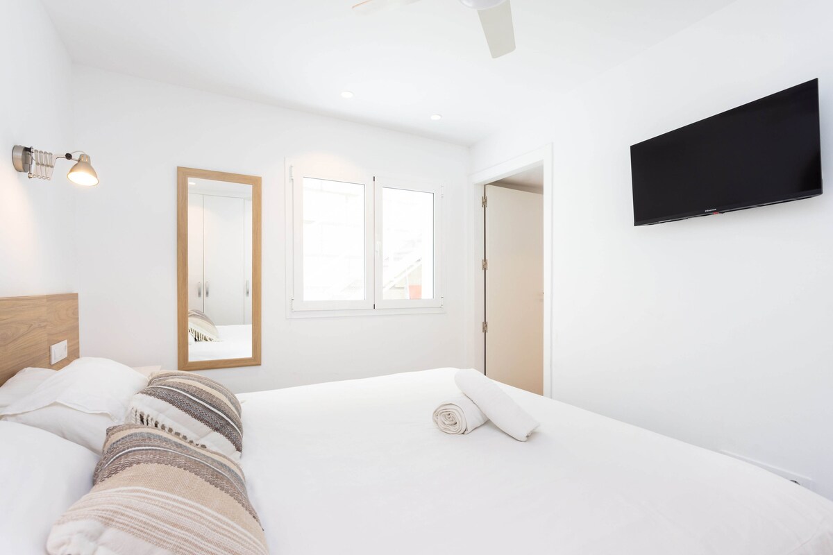 Televisheni na Vyombo vya Habari, Chumba