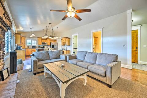 Bellemont Family Home w/ Hot Tub & Playground Set