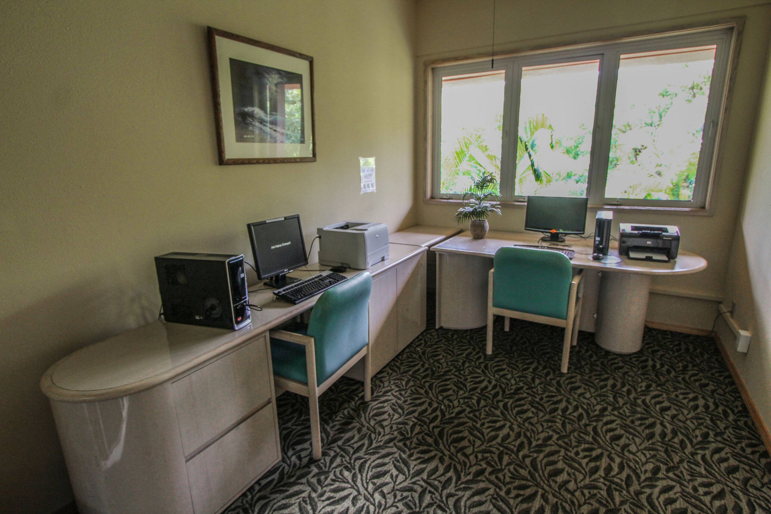 Condo in Lahaina · ★4.48 · 1 bedroom · 1 bed · 1 bath - Image 31