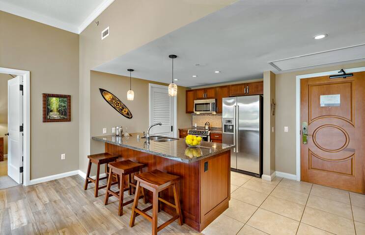 Maui Resort Rentals: Honua Kai Ground Floor 3BR gallery image 4