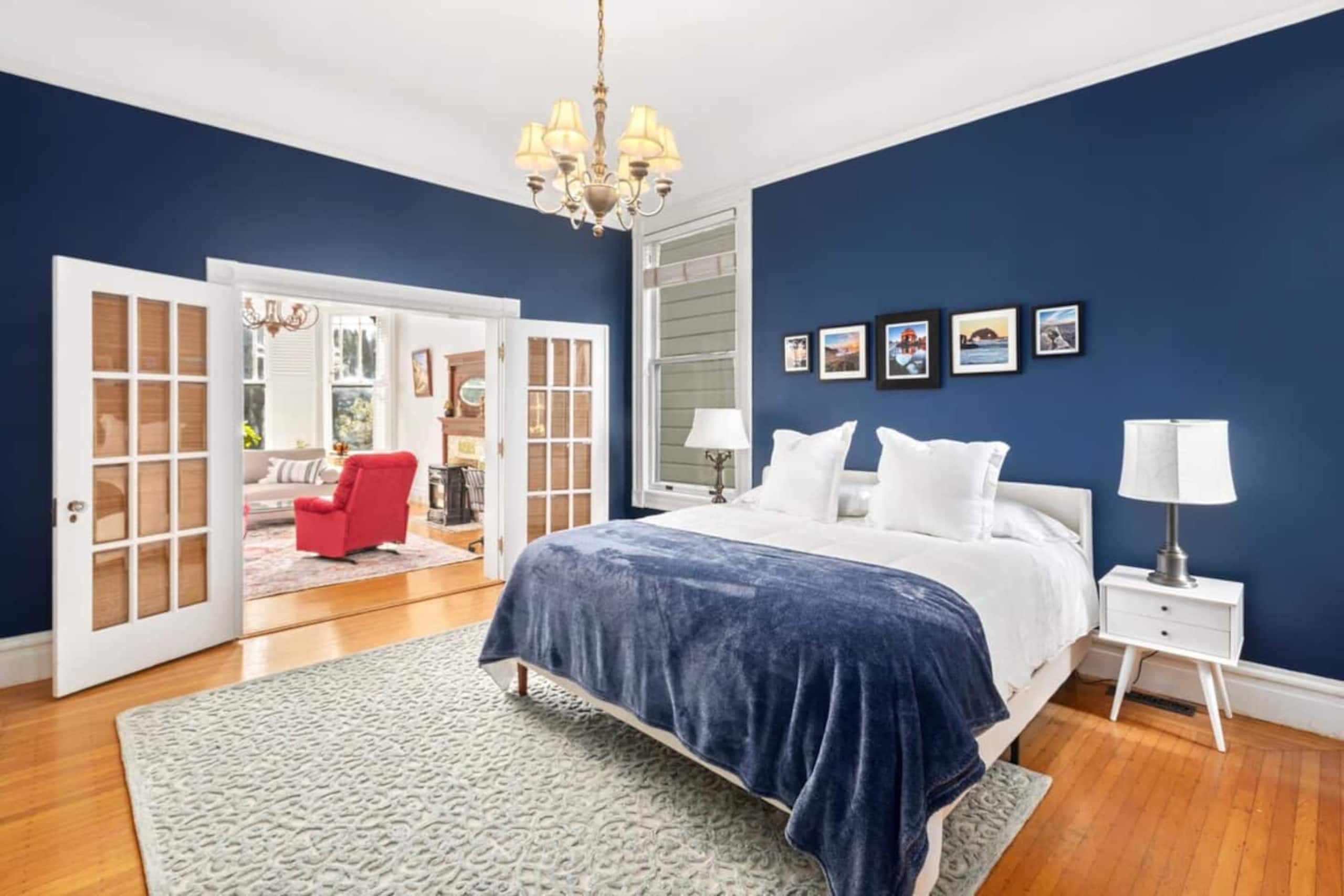 Condo in San Francisco · ★4.96 · 3 bedrooms · 3 beds · 2 baths - Image 19