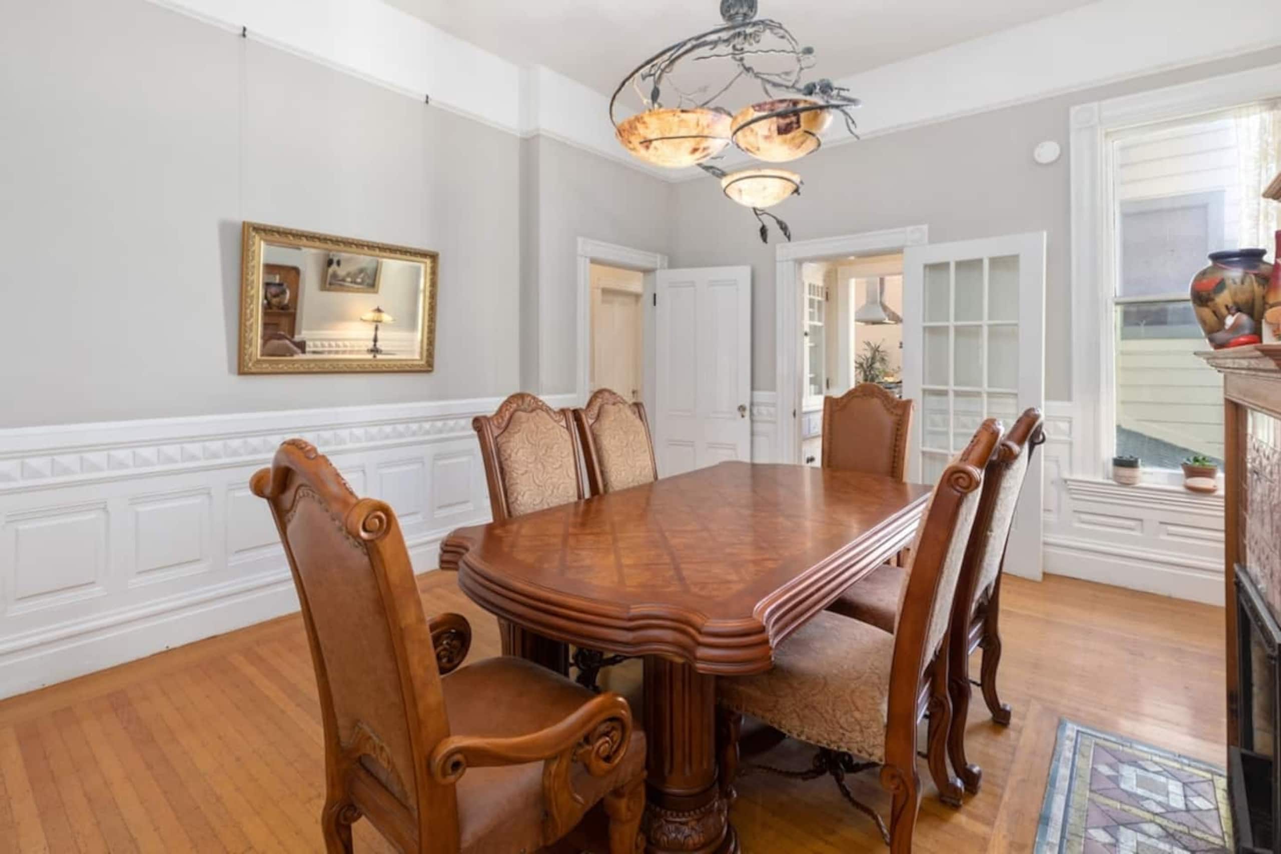 Condo in San Francisco · ★4.96 · 3 bedrooms · 3 beds · 2 baths - Image 26