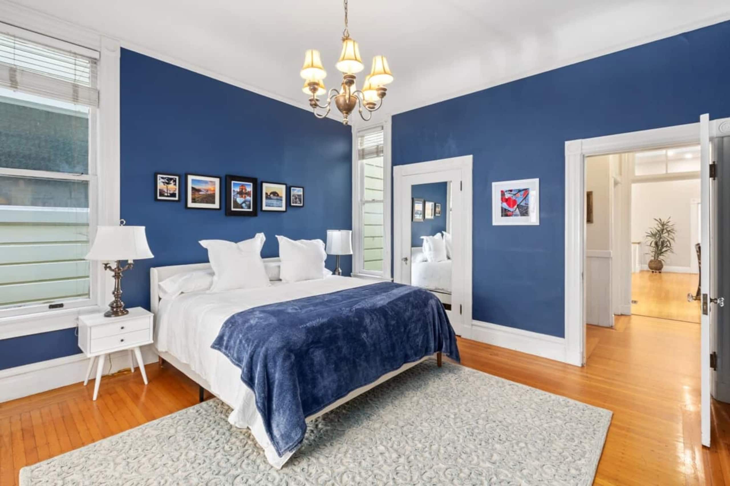 Condo in San Francisco · ★4.96 · 3 bedrooms · 3 beds · 2 baths - Image 20