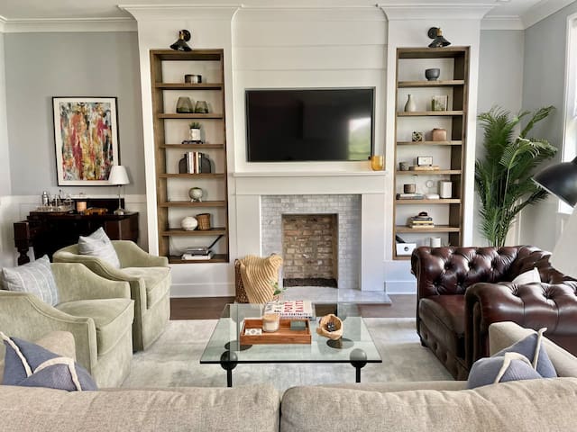 Fulton House #3 (3bd/ 2ba)