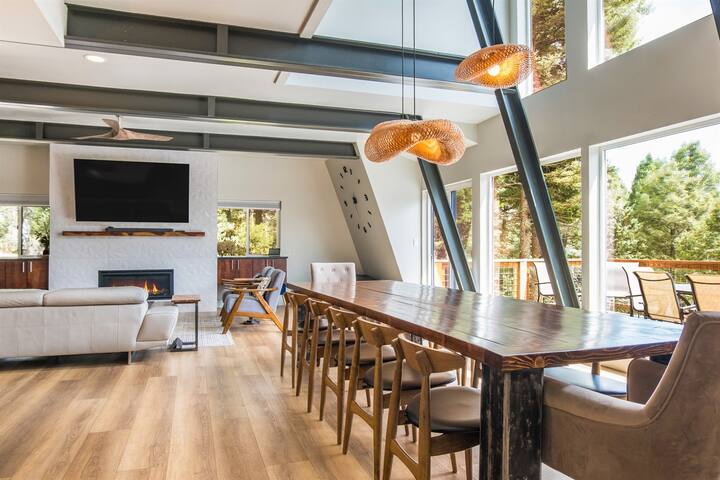 Mountain Serenity Rentals managed Airbnb listing 1