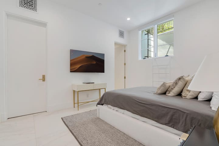 Четвърта спалня