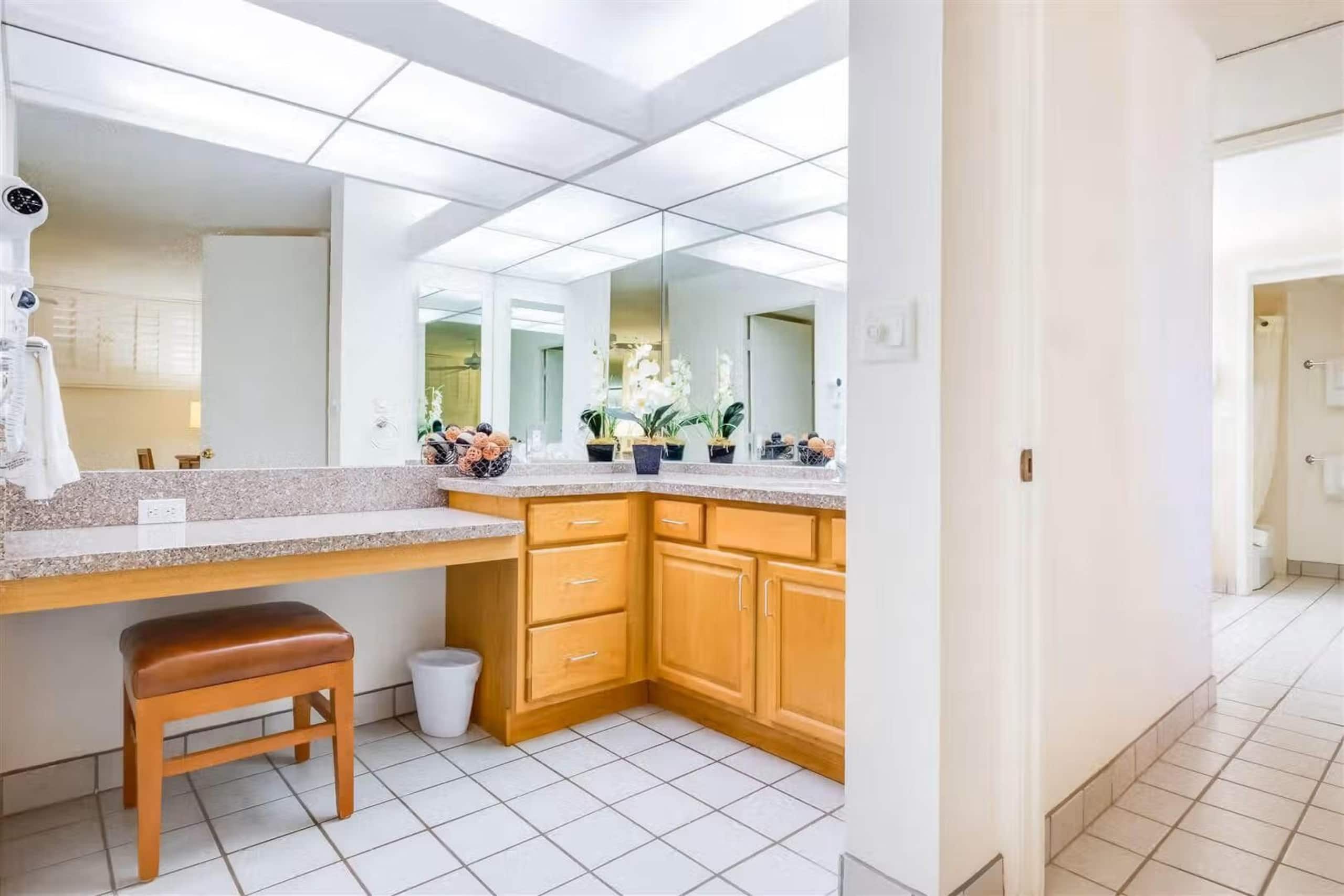 Condo in Kihei · ★4.57 · 2 bedrooms · 3 beds · 1 private bath - Image 38