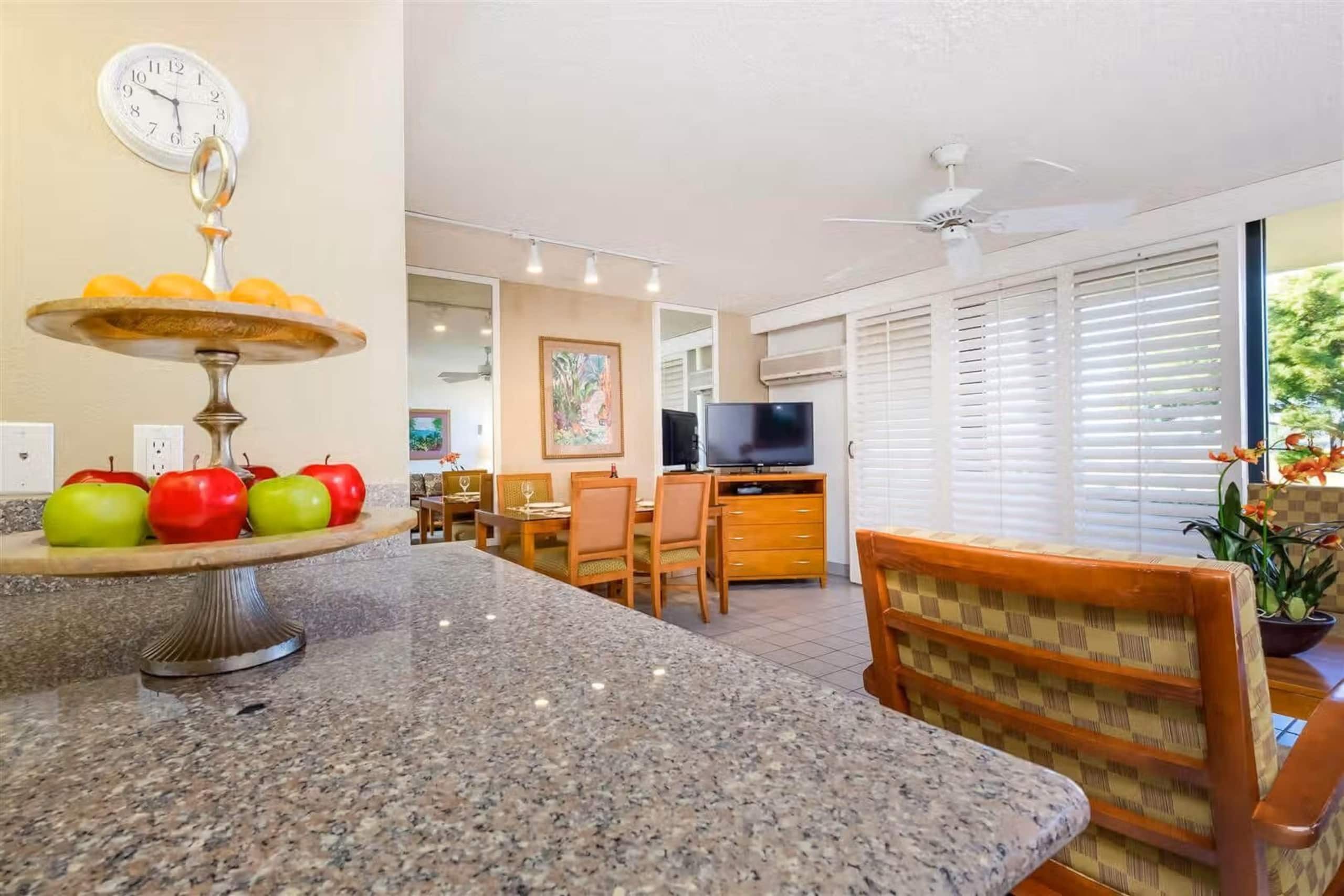 Condo in Kihei · ★4.57 · 2 bedrooms · 3 beds · 1 private bath - Image 15