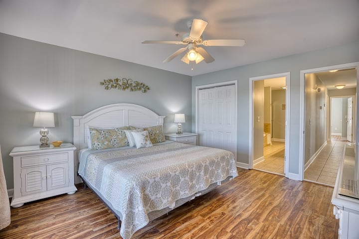 ห้องนอน: เตียงคิงไซส์