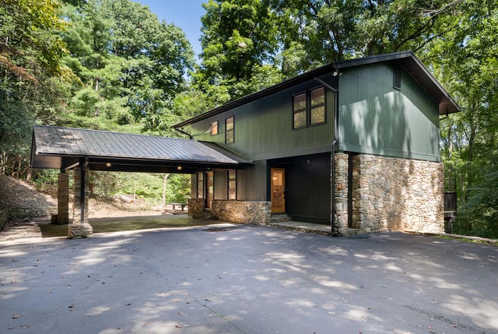 Asheville Cabin*Blue Ridge*Biltmore*Firepit*Arcade