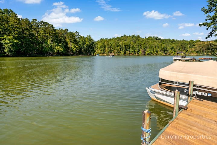 Lake Lure Rentals managed Airbnb listing 1