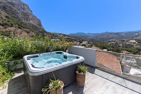 Casa Sofia Cottage House, By Hellocrete