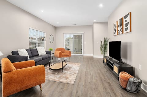 Modern 2BR + 2BA Condo with Garage & Patio
