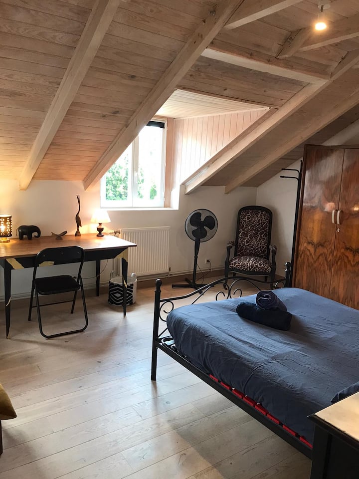 غرفة النوم 1