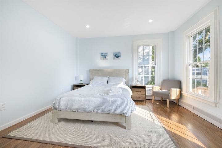 غرفة نوم الطابق الأول رقم1