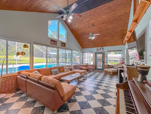 Pool+Hot Tub | Sleeps 16 | Game-Filled Fun