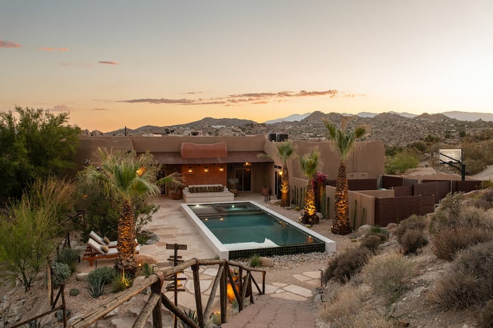 Saguaro Ridge by Fieldtrip | Palm Oasis with Pool