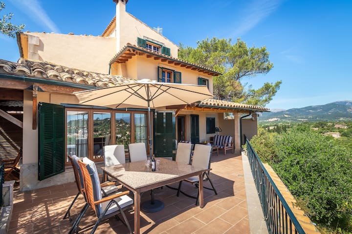 Can Pinoi (Villa El Olivo)