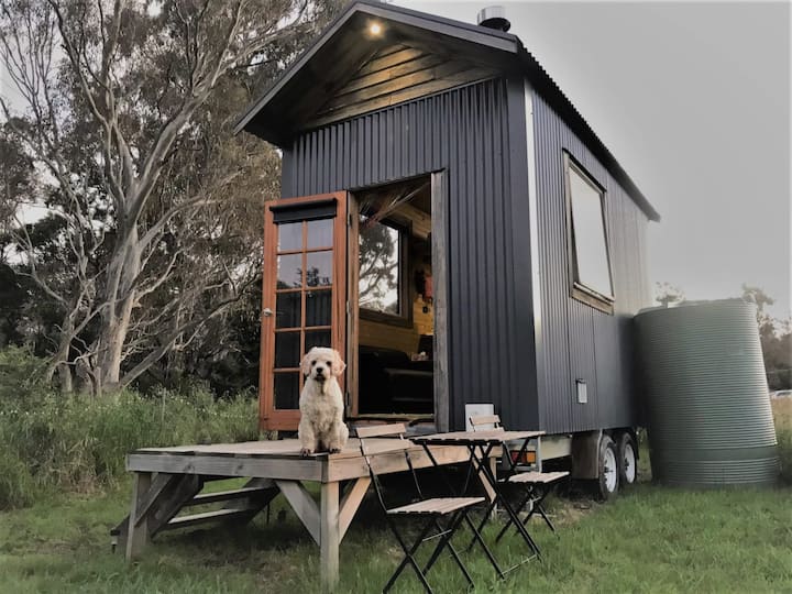 Little Blue Wren by Tiny Away - Houses for Rent in Yea, Victoria ...