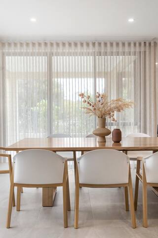 Modern Minimalistic Home gallery image 5