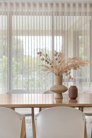 Modern Minimalistic Home gallery image 4