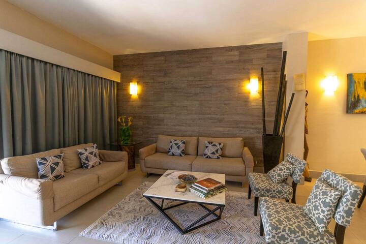 Blueplayarentals managed Airbnb listing 3