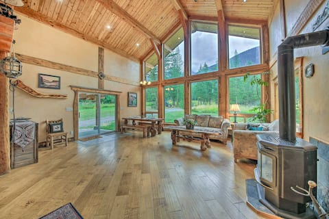 Private Deck & Mtn Views: Family Getaway in Eureka