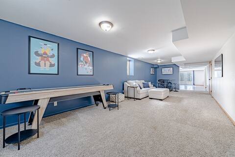 Spacious Lakeside Home near Grand Rapids, MN