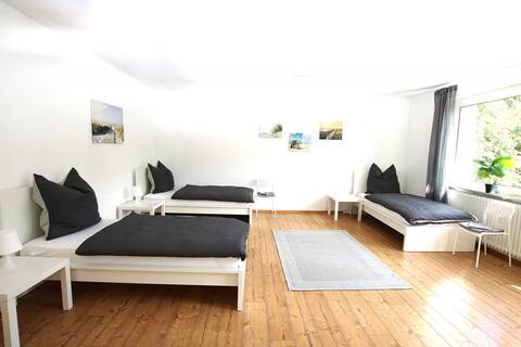 WZ01 flat with 3 bedrooms, TV, WiFi