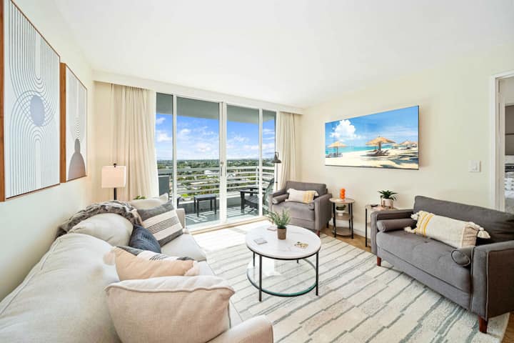 Newly Refurnished 1 Br Suite W/ocean View Sleeps 4 - Fort Lauderdale, FL